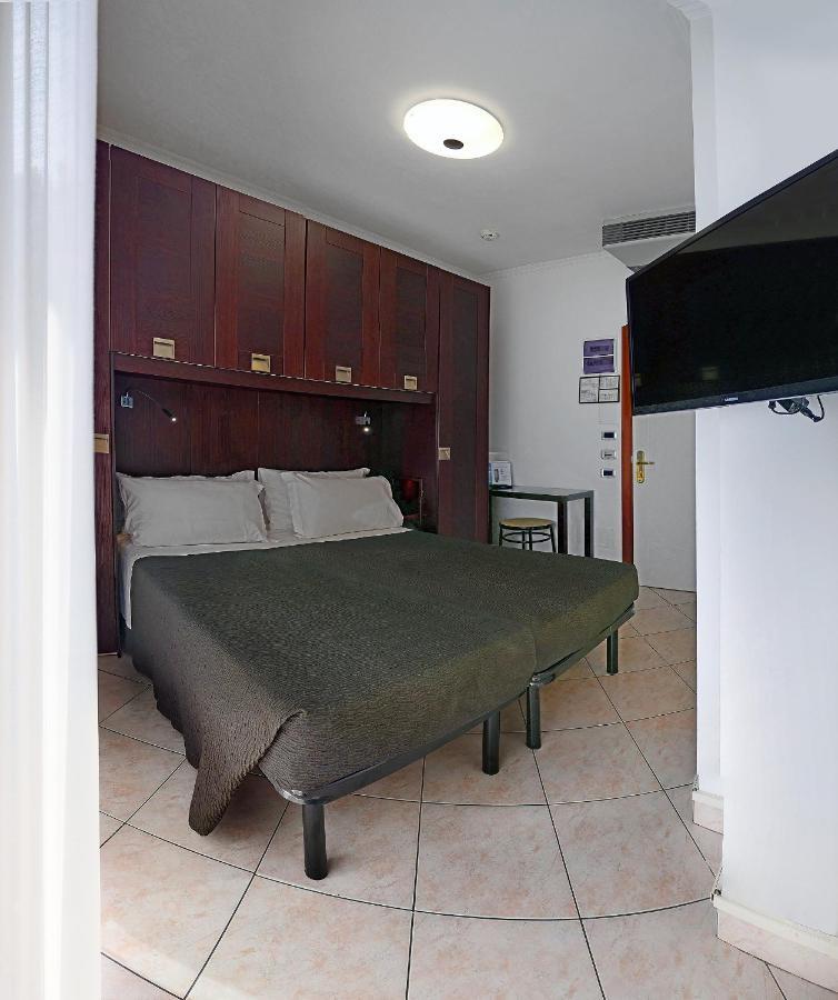 Hotel Venus กาบิชเชมาเร ภายนอก รูปภาพ