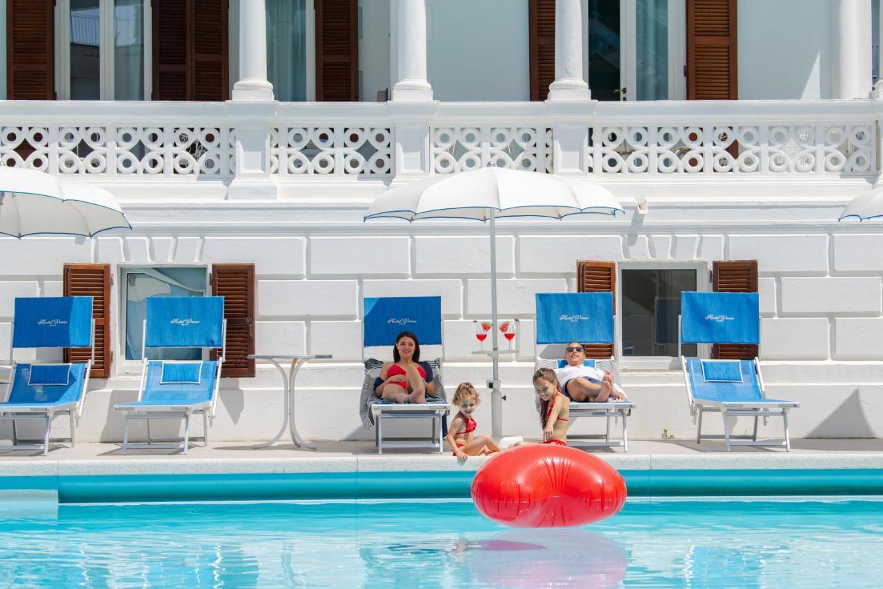 Hotel Venus กาบิชเชมาเร ภายนอก รูปภาพ