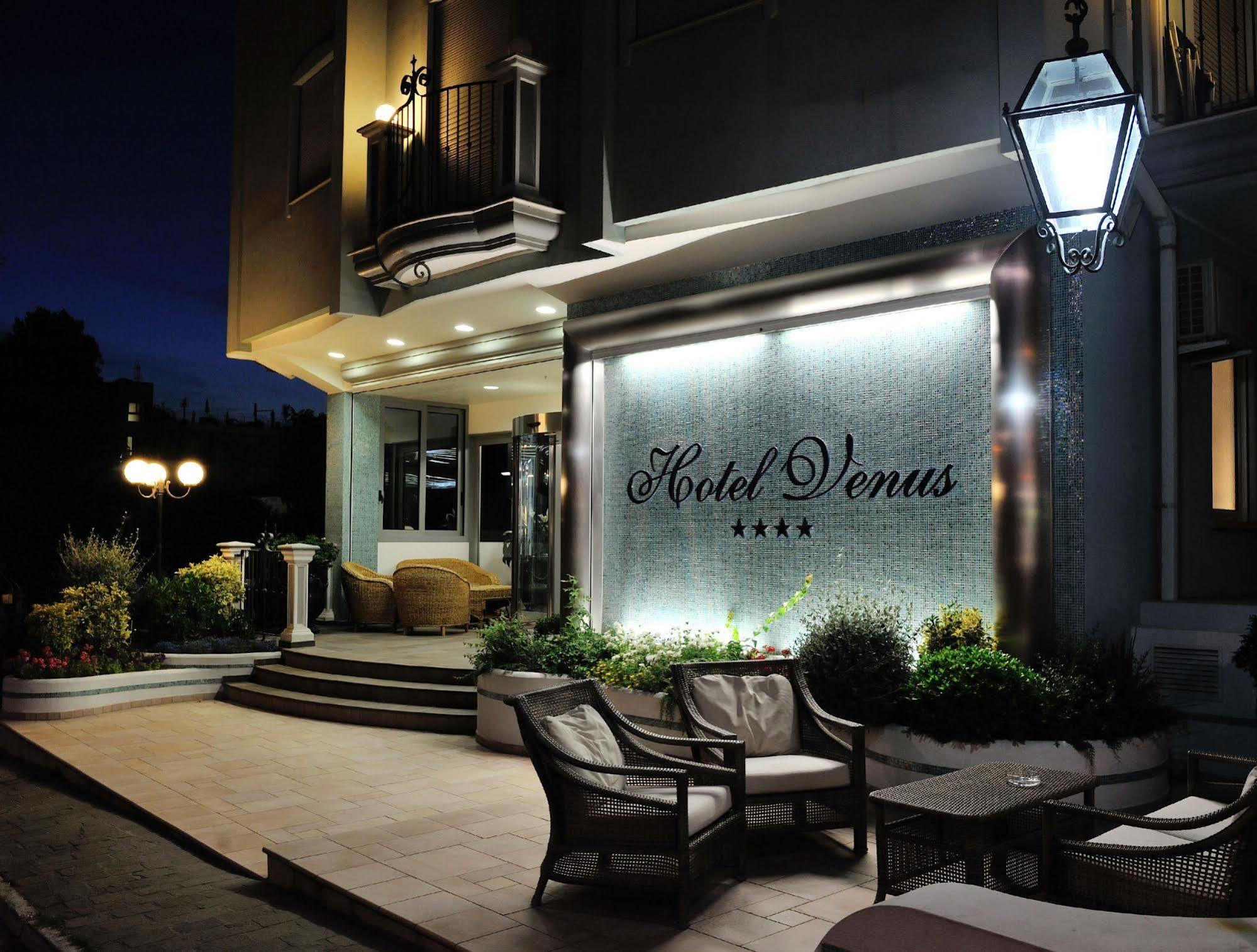 Hotel Venus กาบิชเชมาเร ภายนอก รูปภาพ