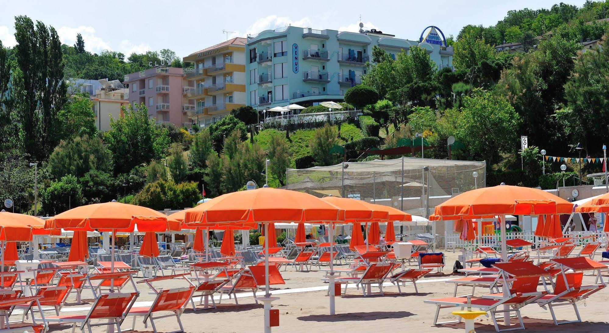 Hotel Venus กาบิชเชมาเร ภายนอก รูปภาพ